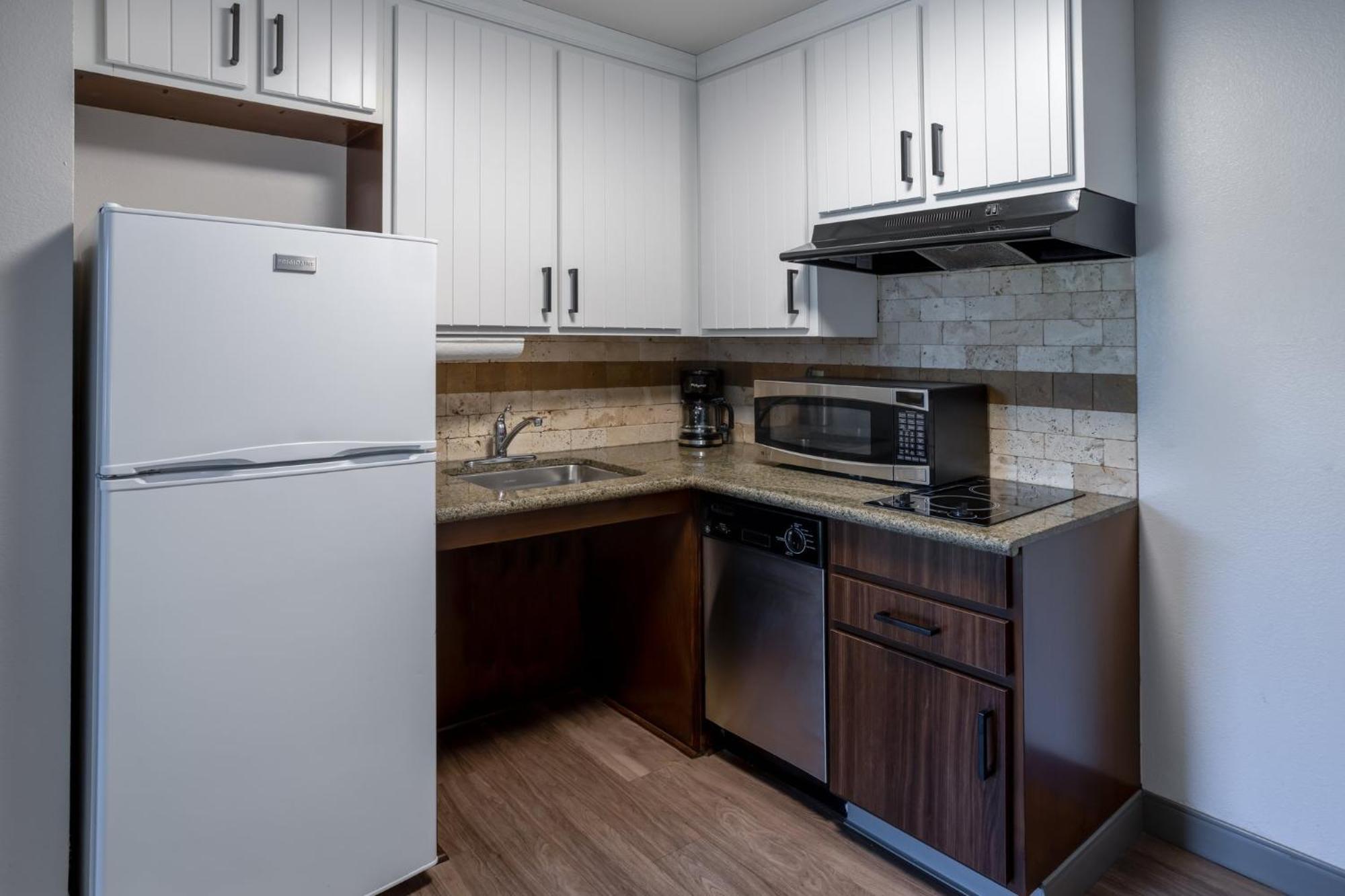 Staybridge Suites Wilmington East By Ihg Ngoại thất bức ảnh