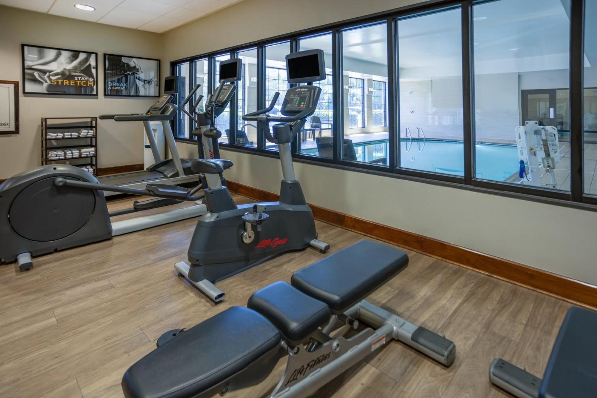 Staybridge Suites Wilmington East By Ihg Ngoại thất bức ảnh